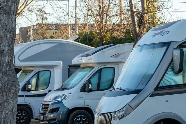 Parking camper