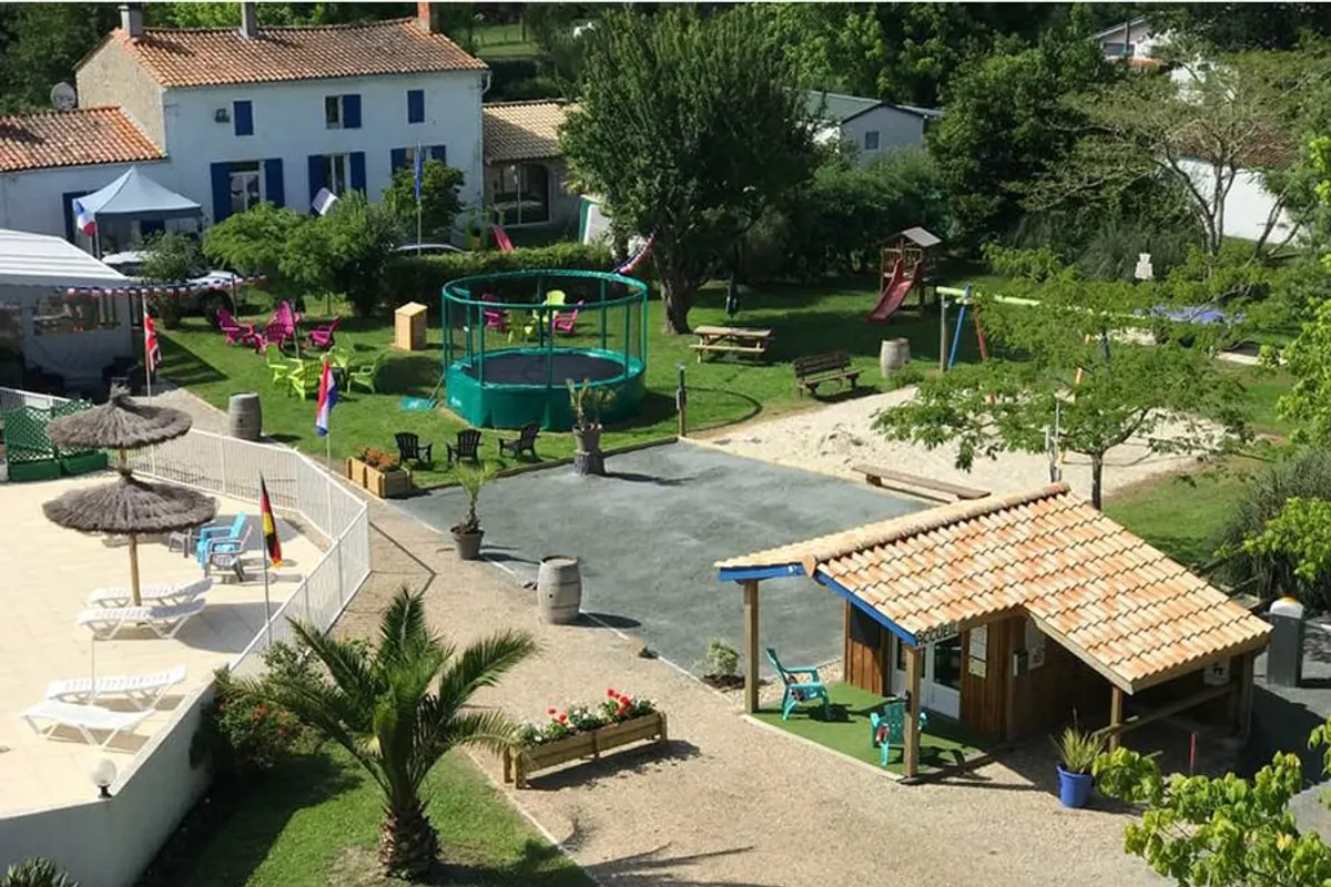 Camping Ushuaïa Villages La Chesnays — foto 2