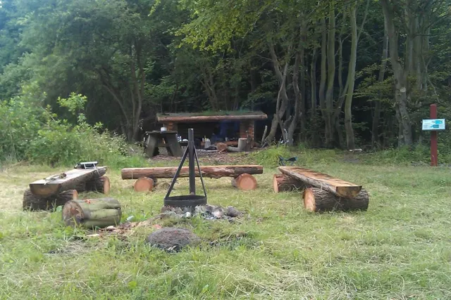 Grund Skov Shelter