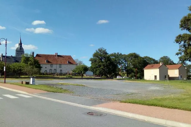 Aire de camping-car Clugnat