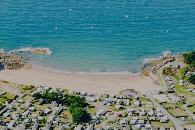Camping Le Port Blanc