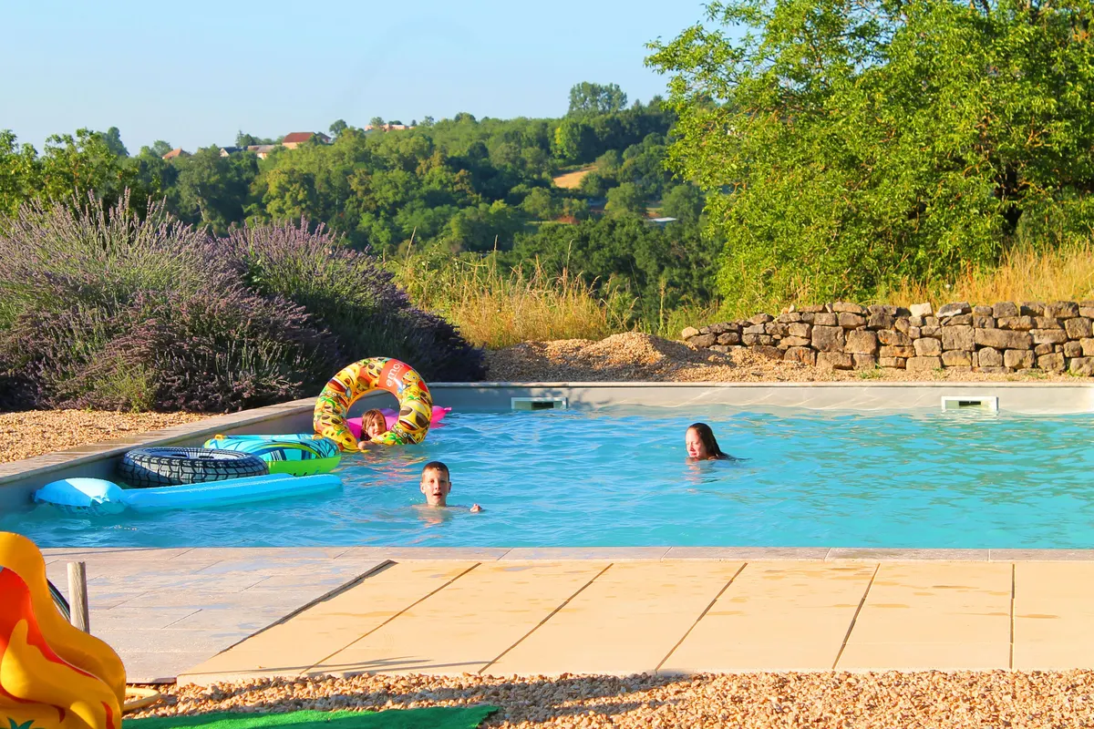 Camping Le Mas d'Ayen — foto 2