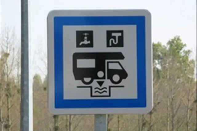 Aire de stationnement camping car Saint Mandrier
