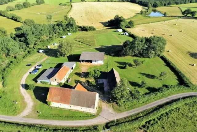Camping Le Grand Larue