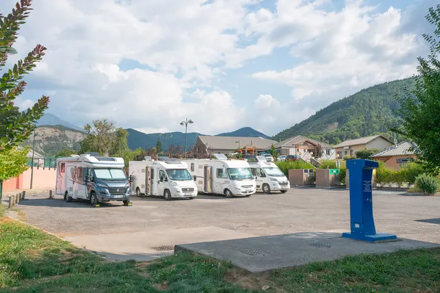 La Bréole Aire de camping-car