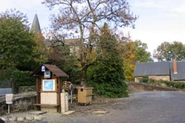 Aire d'accueil de camping-cars de Sadroc