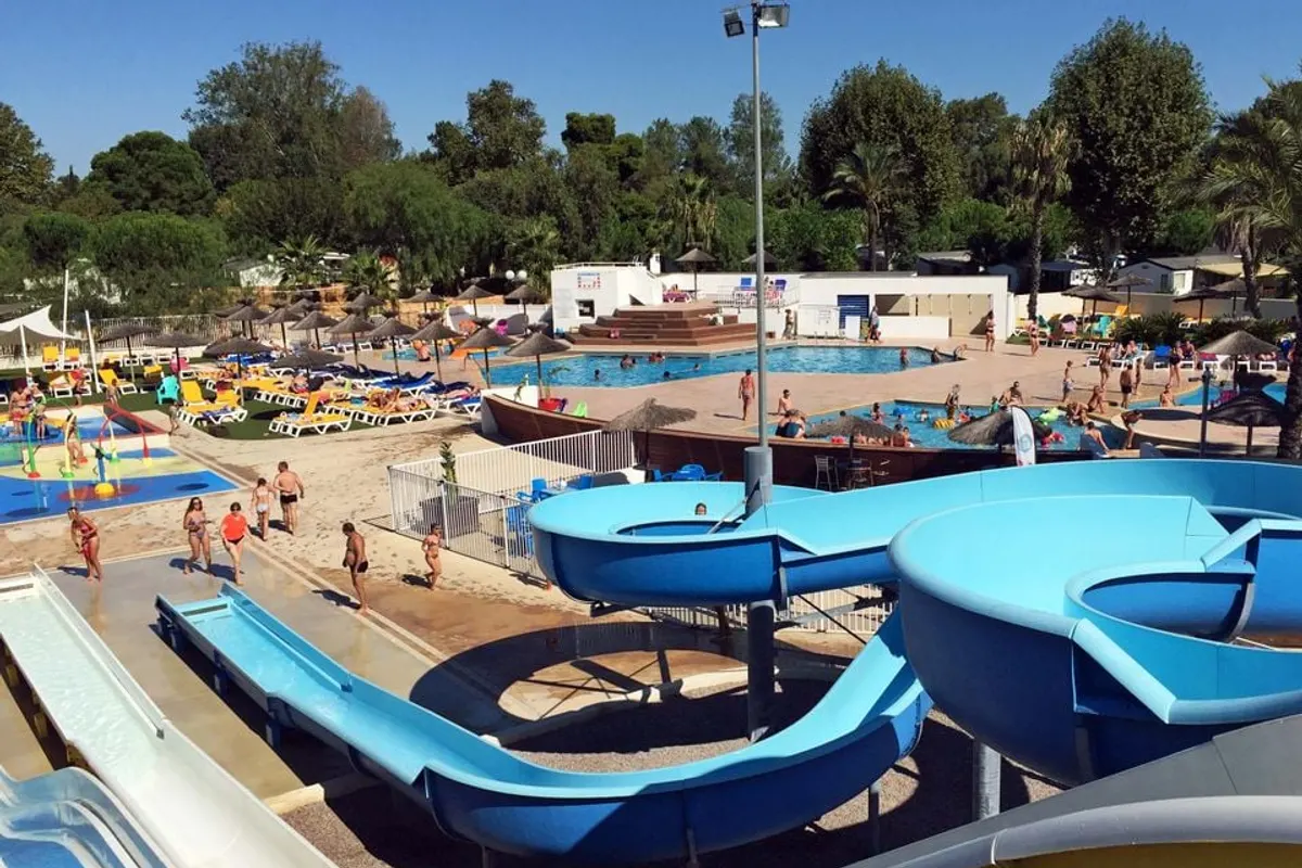 BONNES VACANCES sur CAMPING LE BOSC