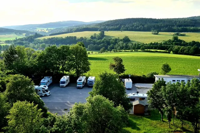 Wohnmobilstellplatz Wiesenfestplatz Hohenberg a. d. Eger