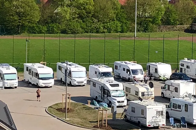 Wohnmobilstellplatz am Badeland Celle