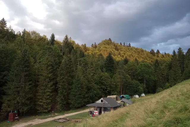 Baza namiotowa Jaworki "Pod Wysoką"