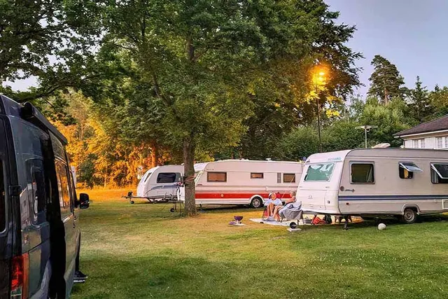 DHR Camping