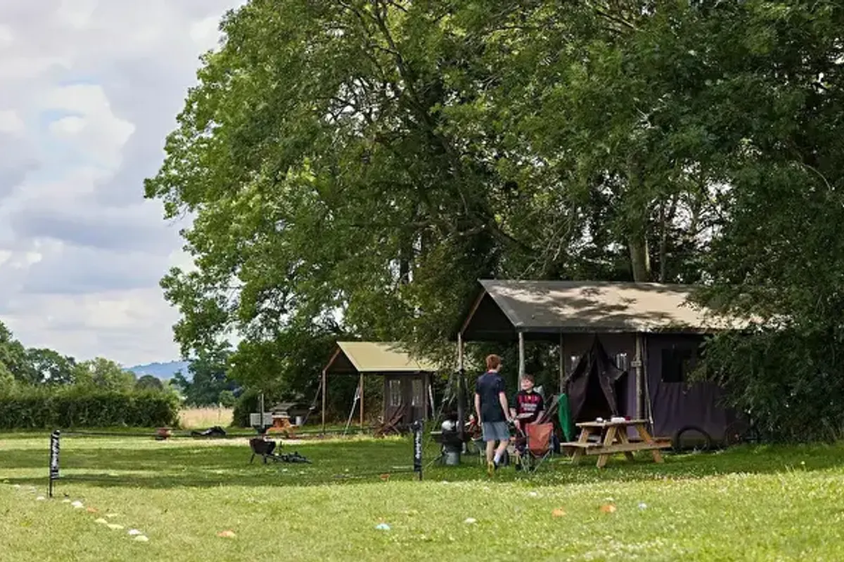 Moor Farm - Feather Down