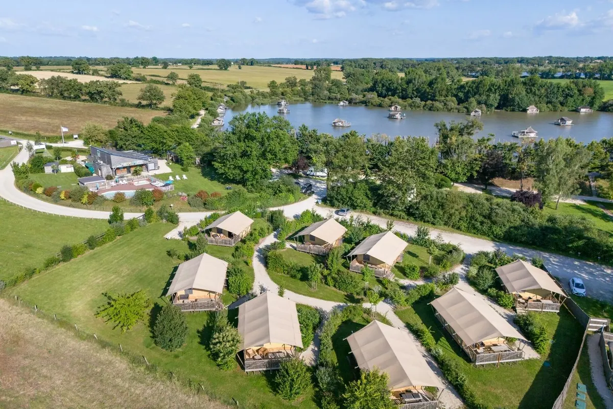 Village Flottant de Pressac — foto 3